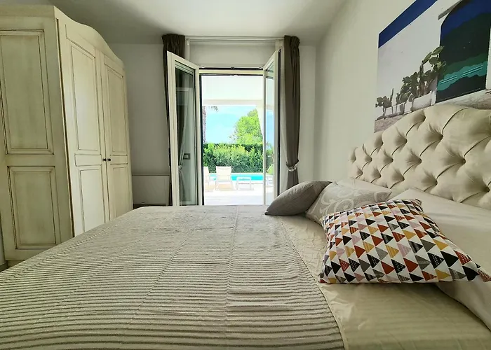 别墅 Claudia 马蒂诺